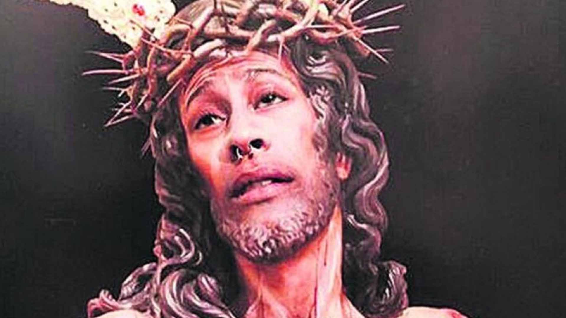 Condenan a pagar 480 euros a un joven por hacer un fotomontaje de Jesucristo