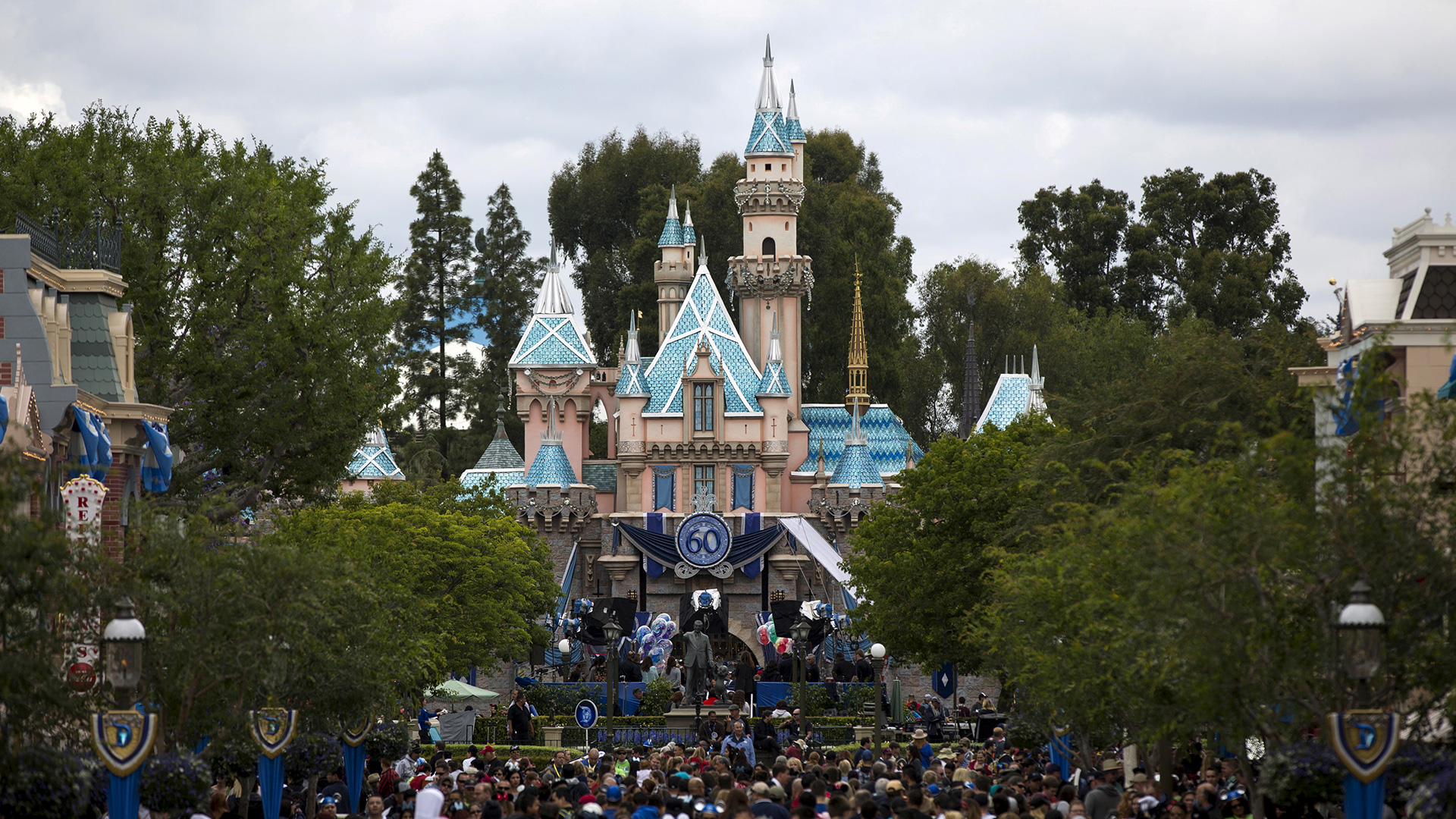 Disney anuncia un plan millonario de ampliación de su parque en París