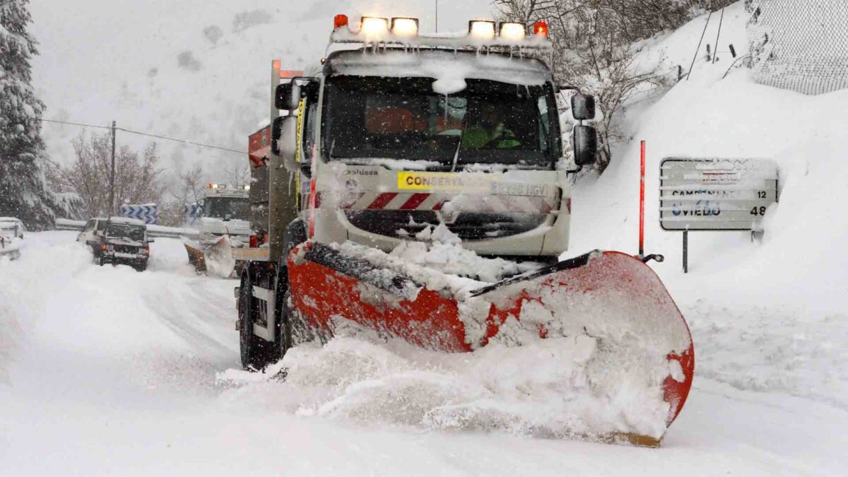 El desplome de las temperaturas se suma al temporal de nieve