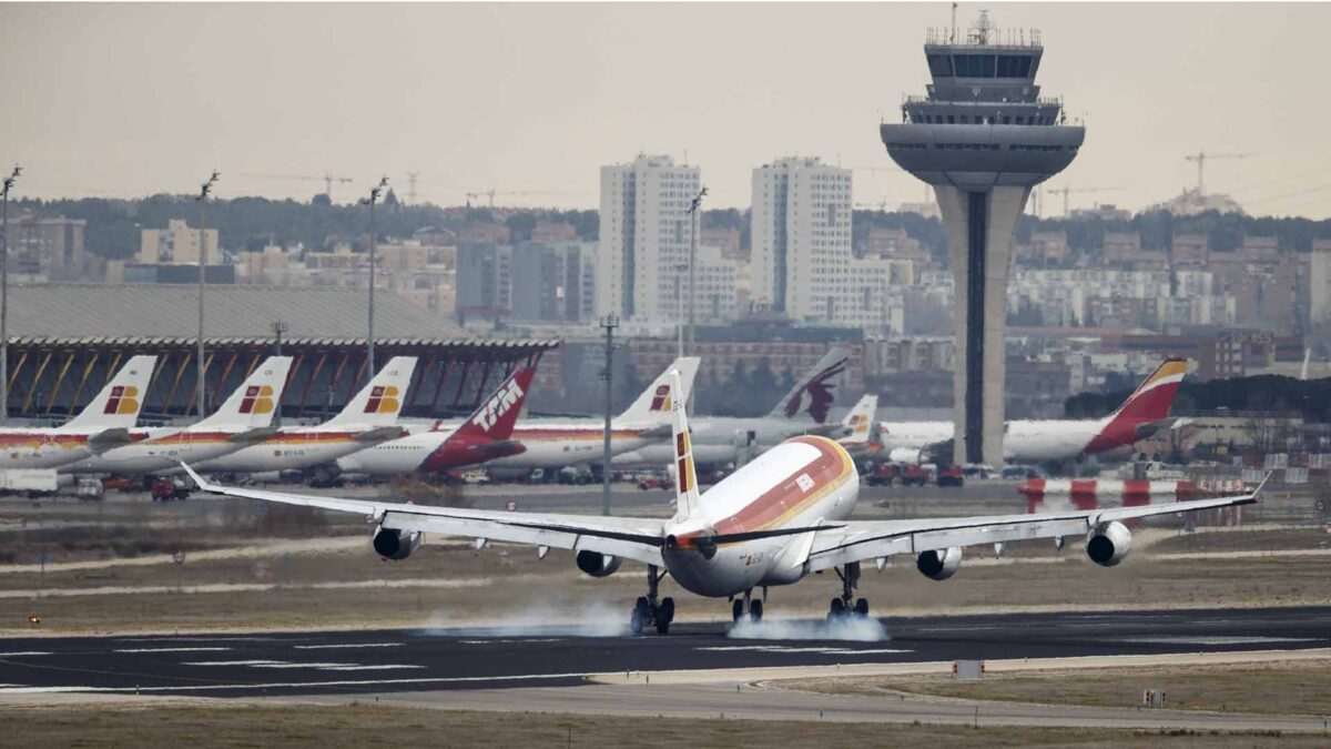 Fomento trabaja en la posibilidad de llevar el AVE al aeropuerto de Barajas