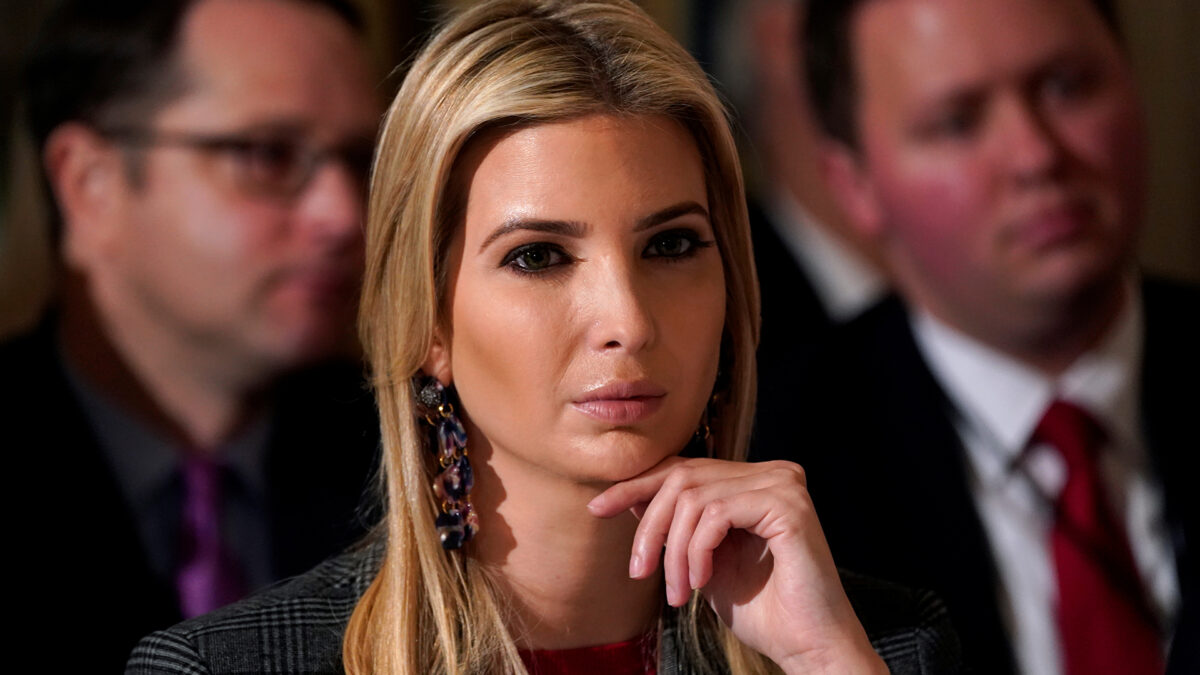 Ivanka Trump dice que preguntarle sobre su padre y las mujeres es «inapropiado»