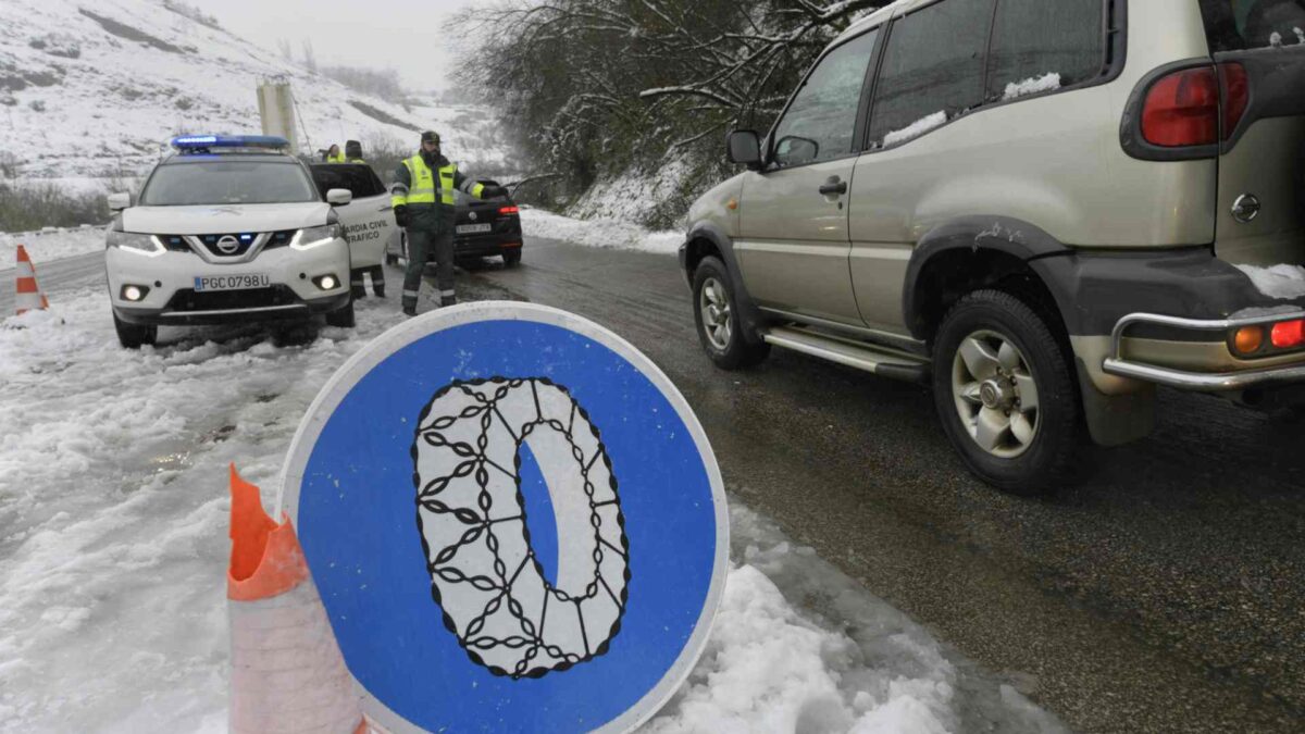 Fomento constituye un gabinete de crisis por el temporal de nieve