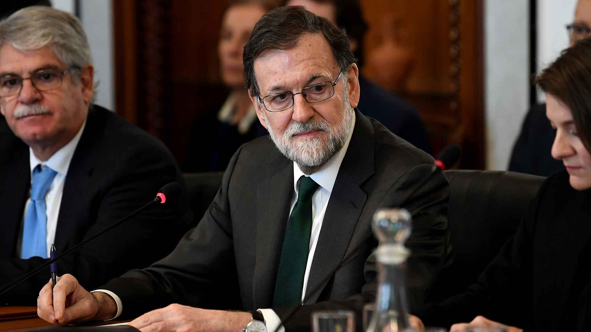 La remodelación del Gobierno solo afectará a De Guindos, asegura Rajoy