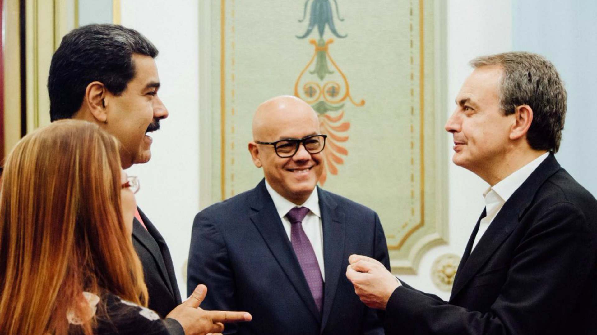Maduro afirma que está todo listo para un acuerdo con la oposición tras recibir a Zapatero