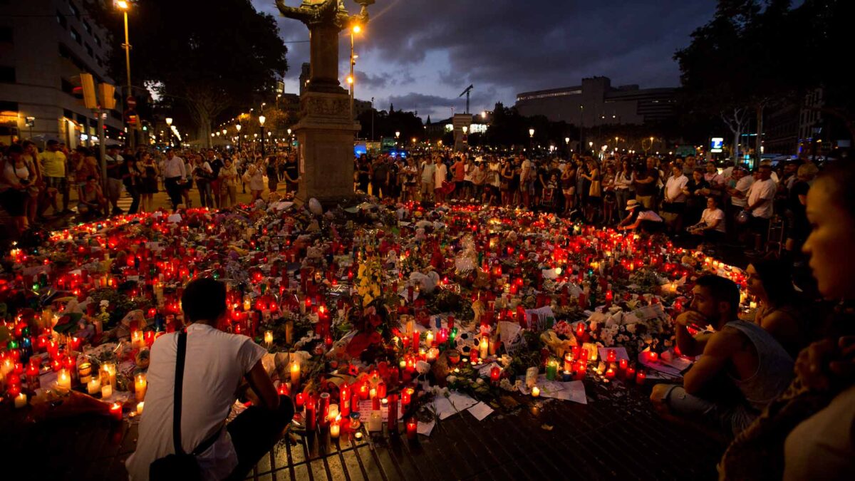 Tres detenidos en Francia relacionados con uno de los terroristas de Cataluña