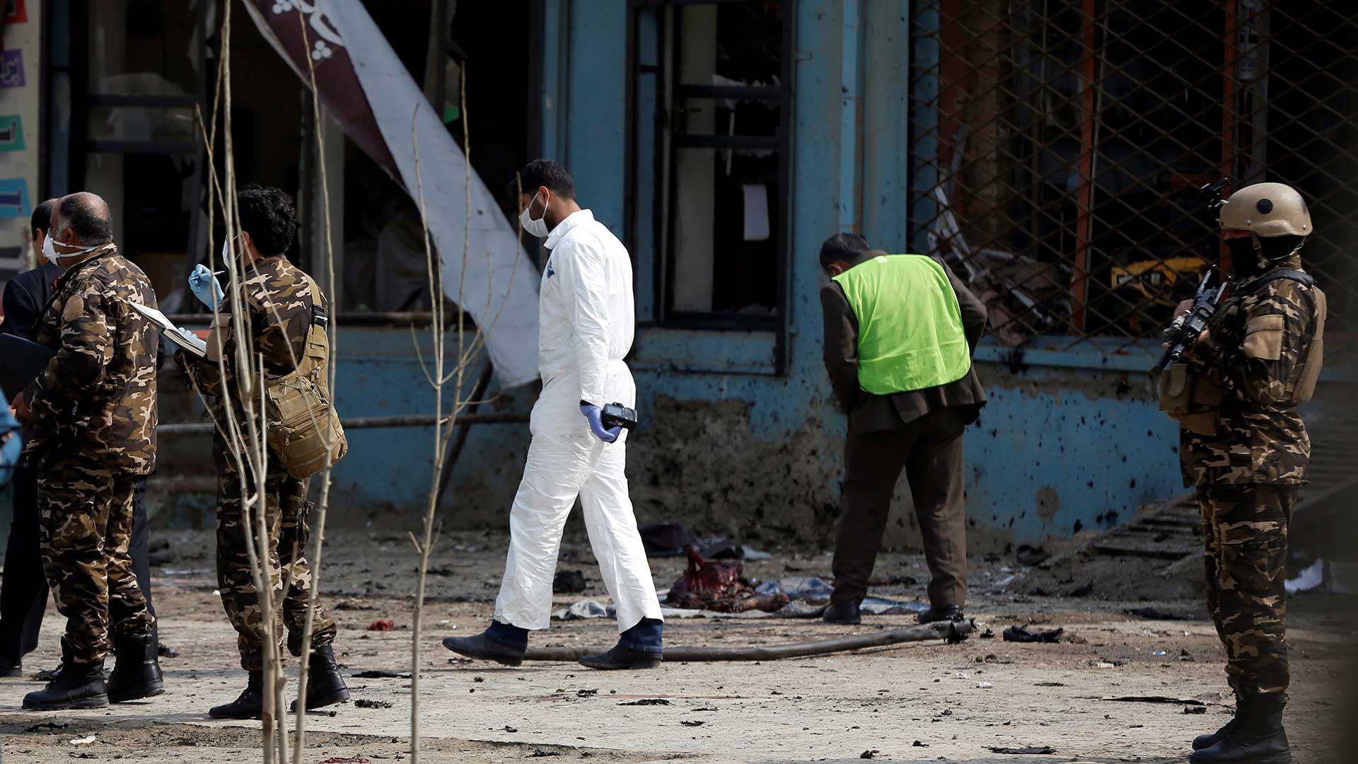 Al menos 10 muertos y 18 heridos en un atentado suicida en Kabul