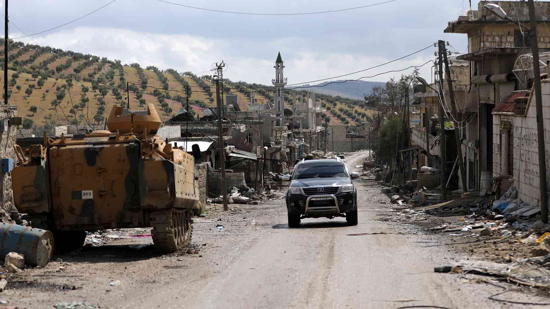 Al menos 18 civiles muertos por bombardeos turcos en la ciudad siria de Afrin