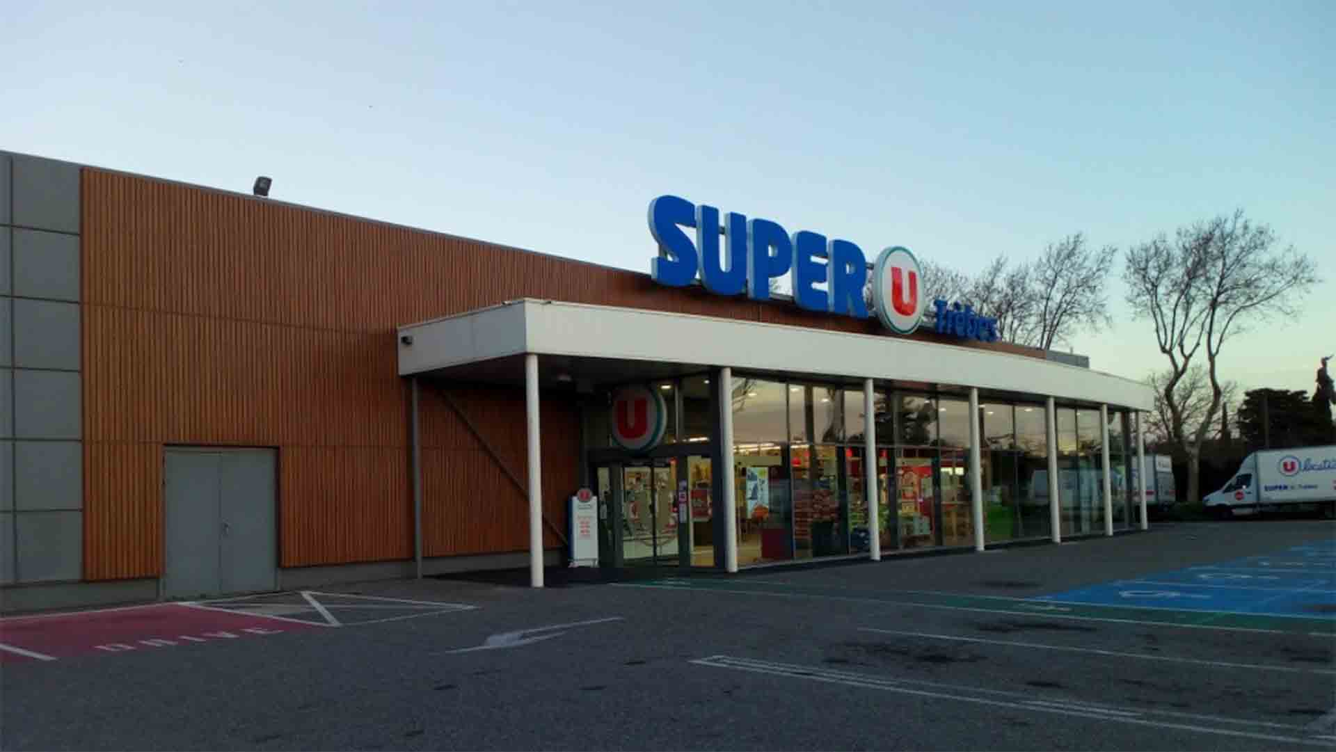 Abatido el atacante del supermercado de Francia después de matar al menos a tres personas