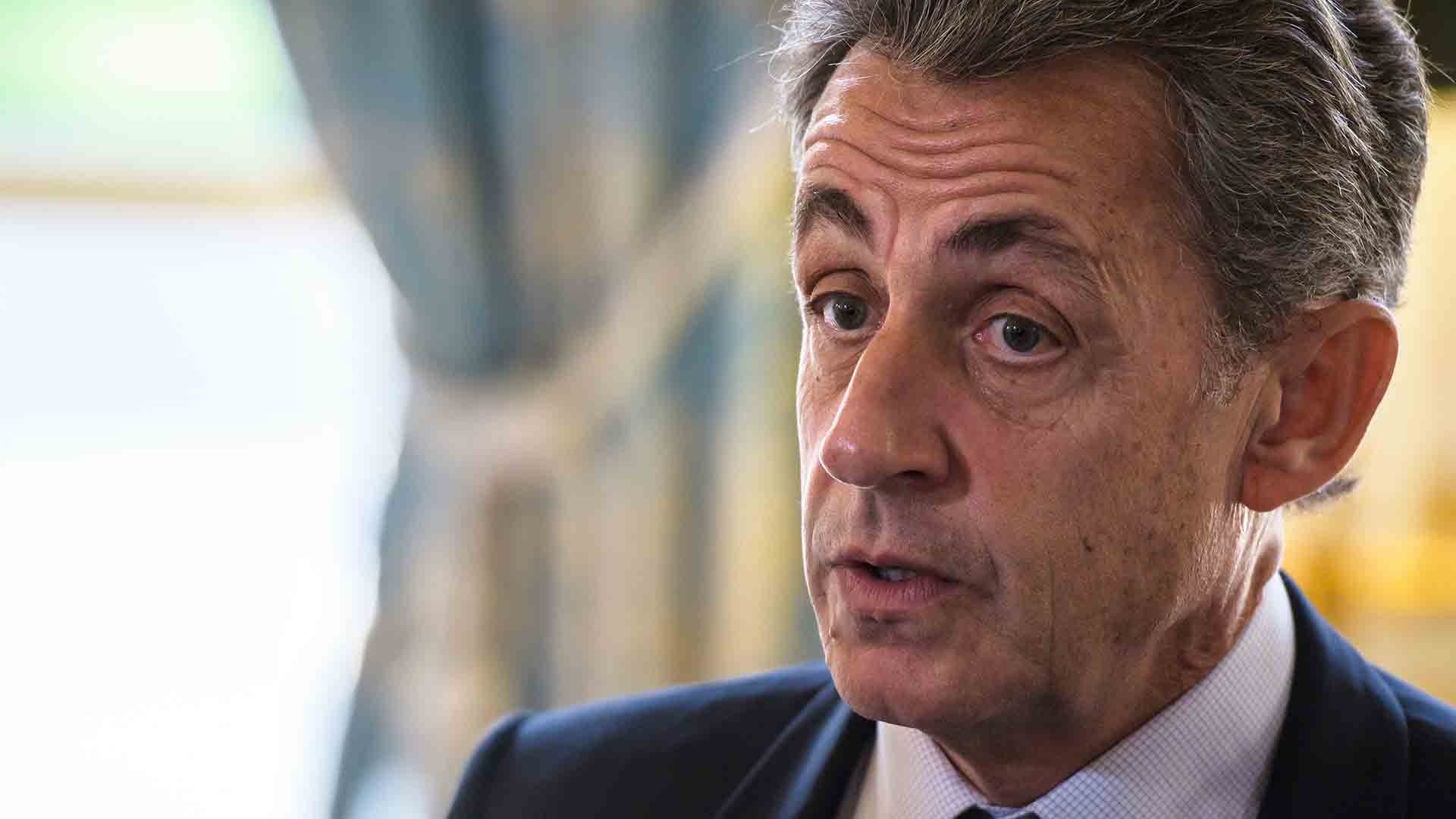 El abogado de Sarkozy recurrirá las medidas judiciales por considerarlas “humillantes”