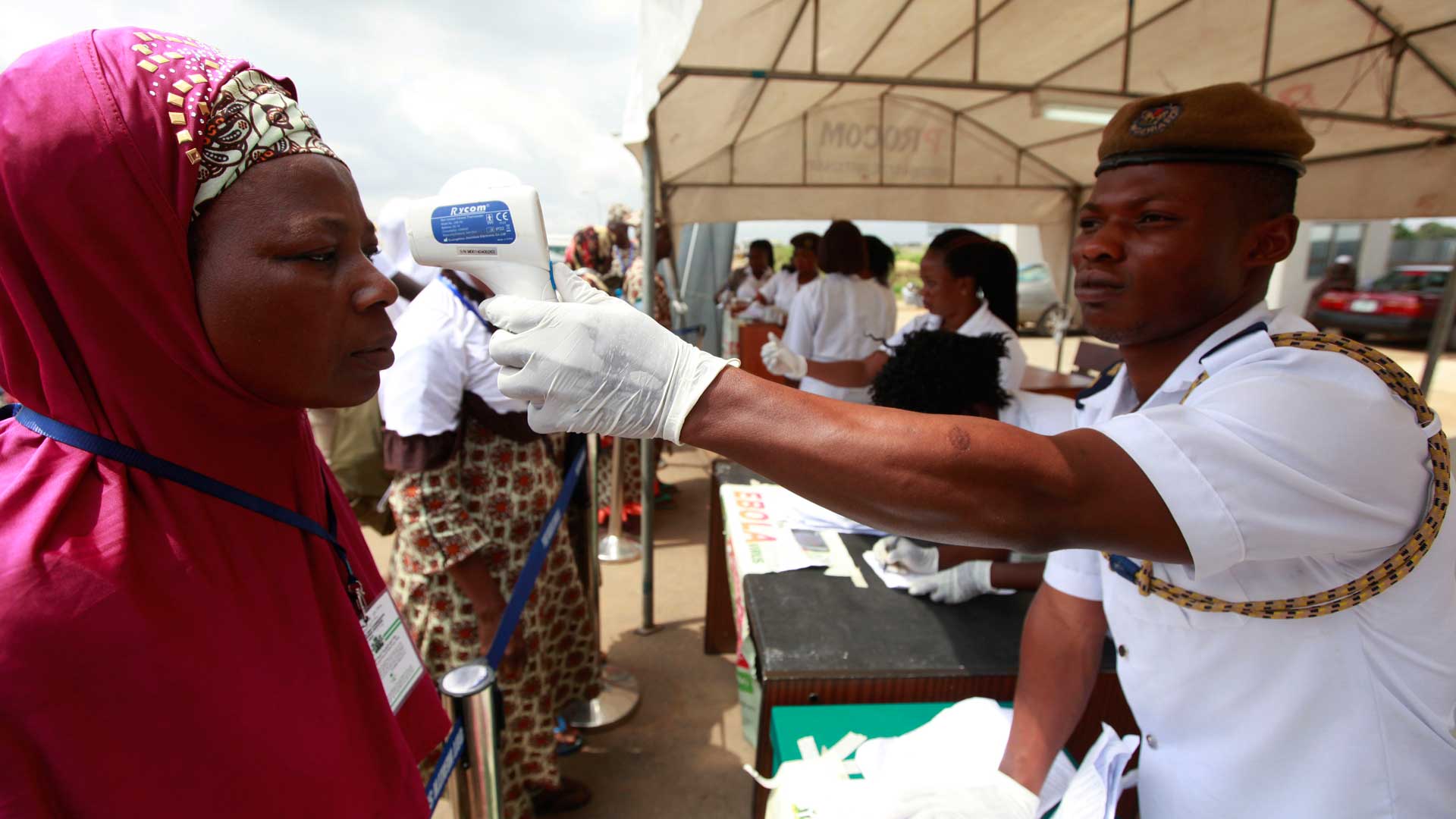 El peor brote de fiebre Lassa en Nigeria causa la muerte de 114 personas en 2018