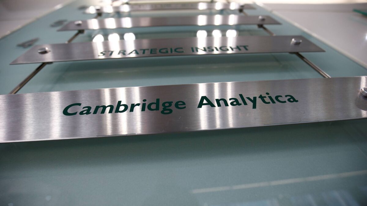 El psicólogo que ideó la aplicación de Cambridge Analytica dice que era legal