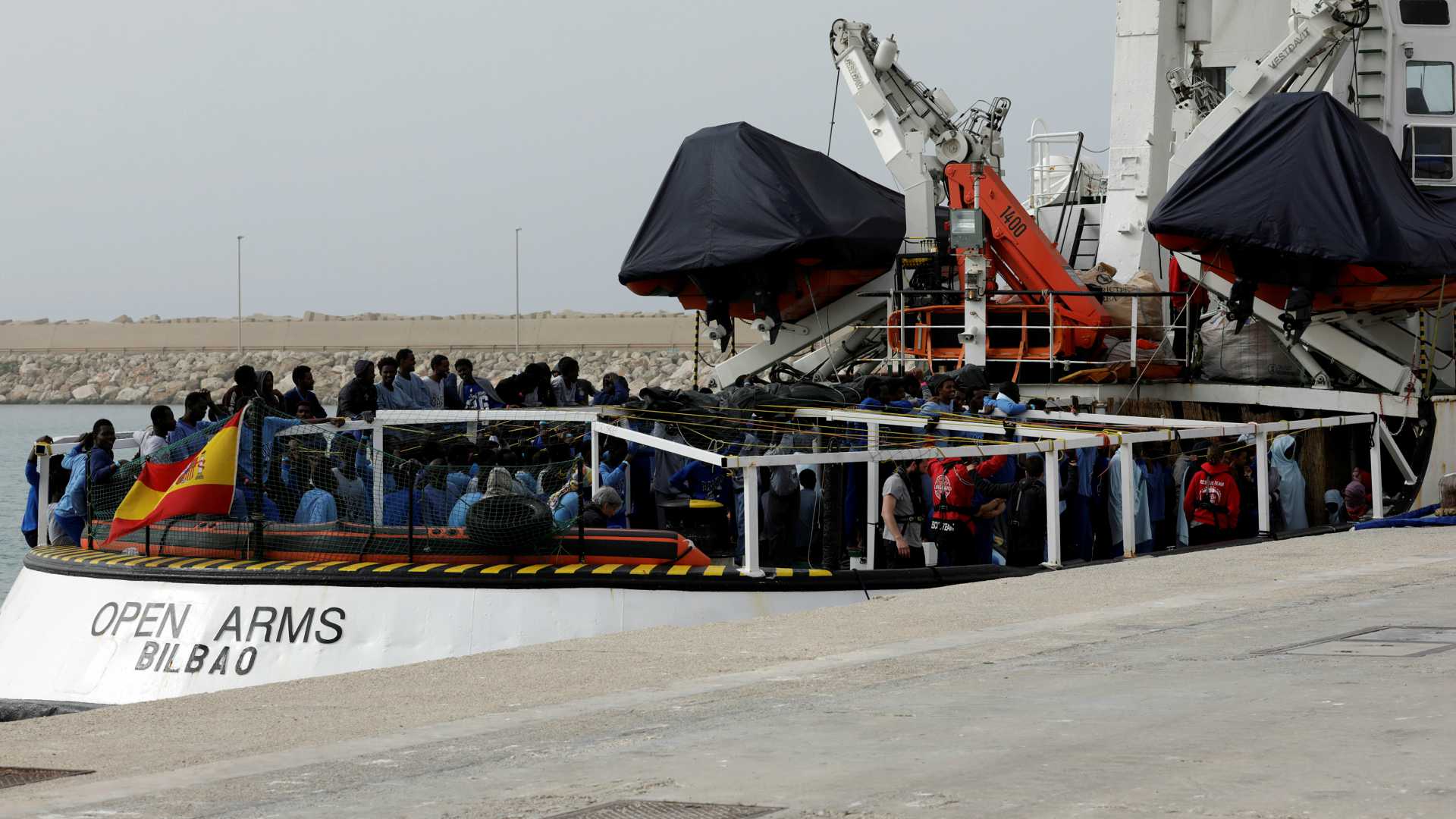 Italia retiene al barco de Open Arms tras rescatar a 218 migrantes en el Mediterráneo