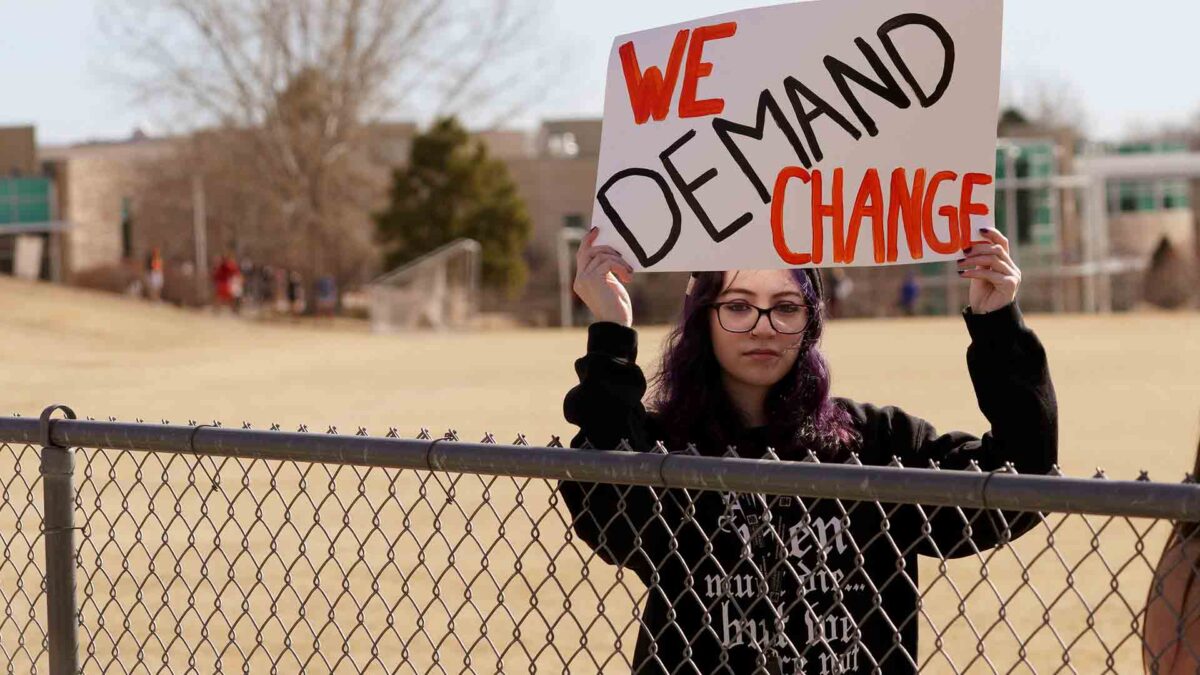 Se refuerza la seguridad en la escuela de Parkland tras la masacre