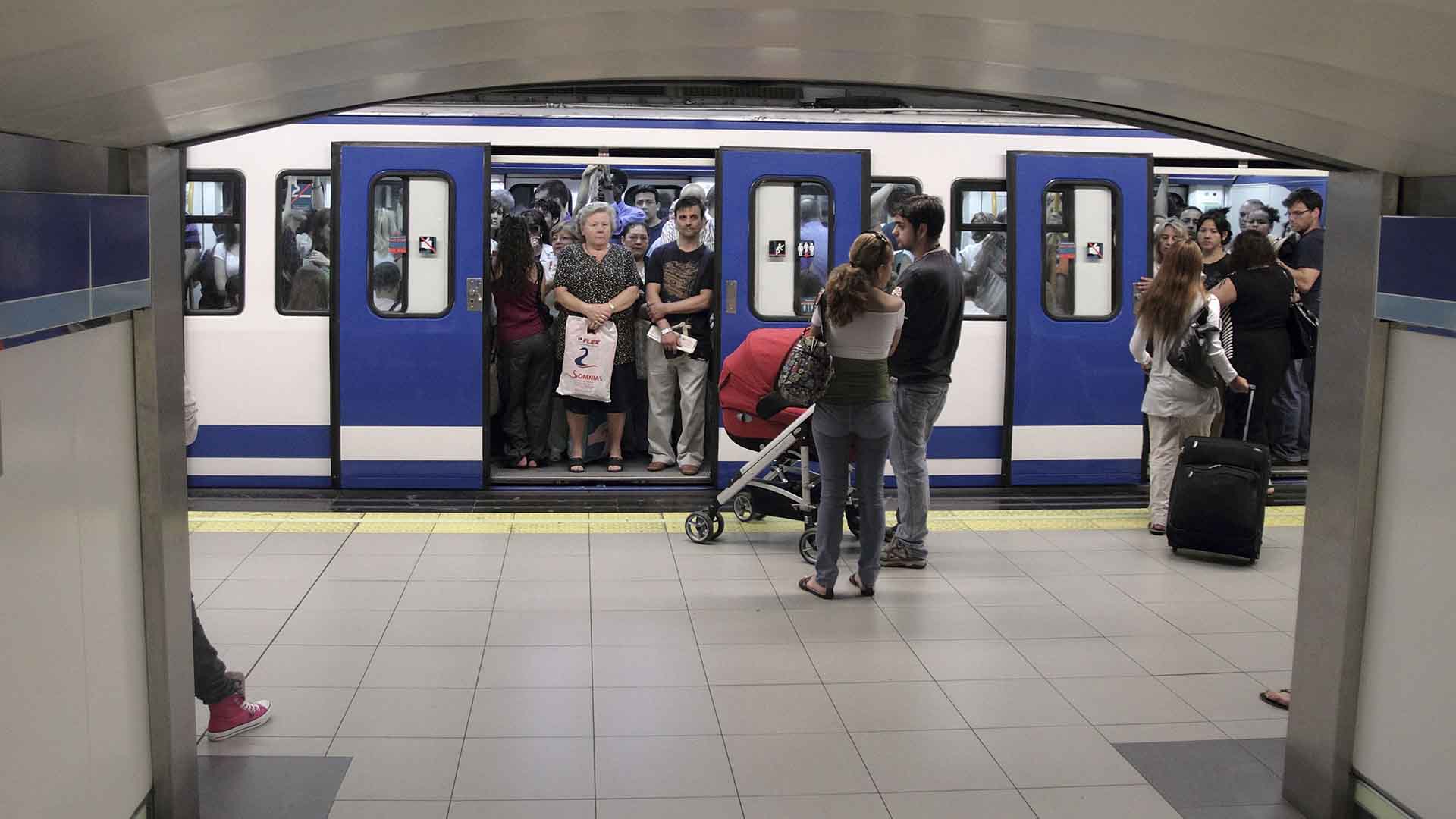 Los maquinistas de metro de Madrid ratifican los paros de marzo por el amianto