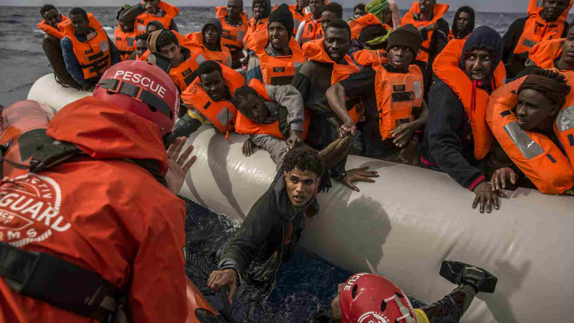 Proactiva Open Arms denuncia una campaña para «eliminar testigos» de naufragios en el Mediterráneo