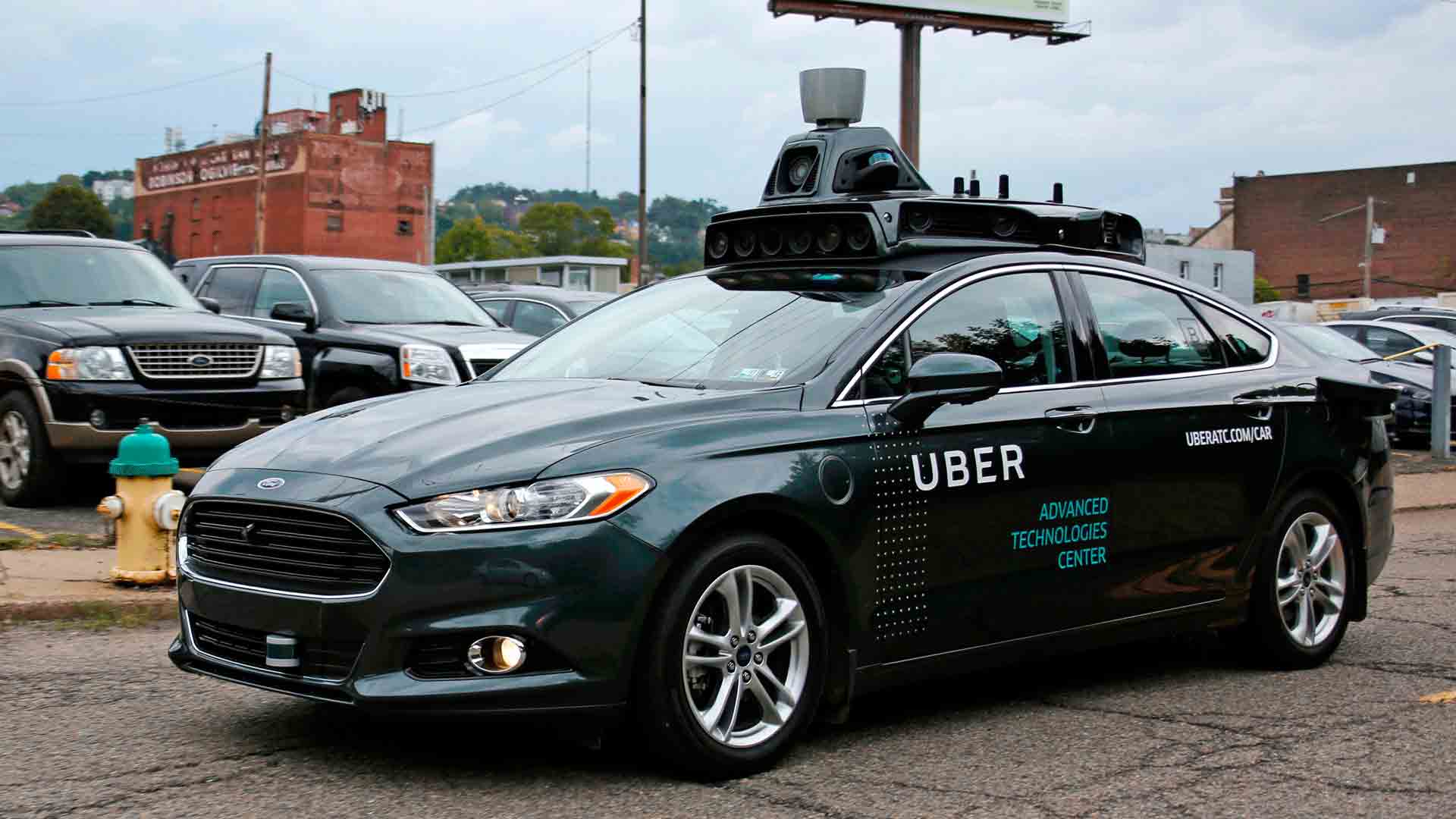 Un coche de Uber causa el primer atropello mortal de un vehículo autónomo