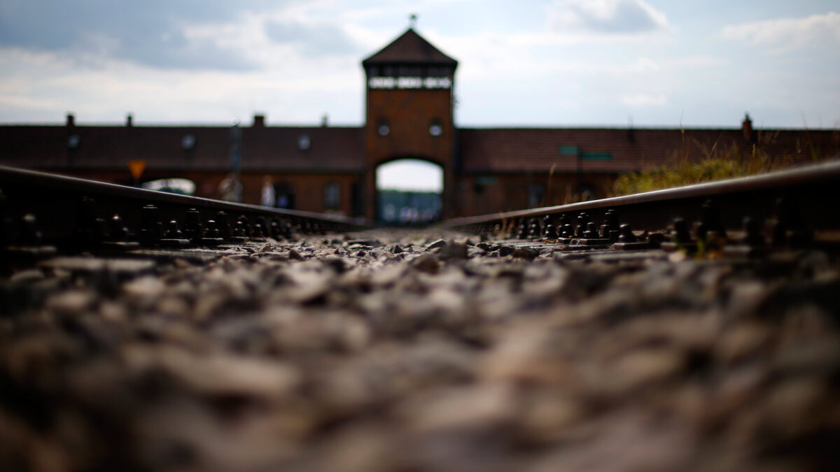 Acusado un exmiembro de las SS de 94 años por participar en el genocidio de Auschwitz