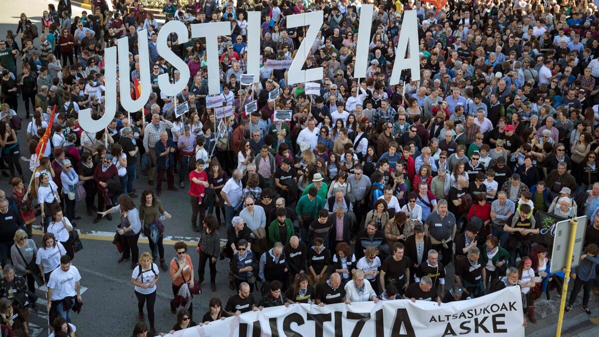 La polémica por la acusación de terrorismo marca el inicio del juicio de Alsasua