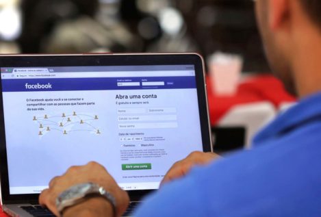 Cómo saber si tus datos en Facebook han sido utilizados por Cambridge Analytica