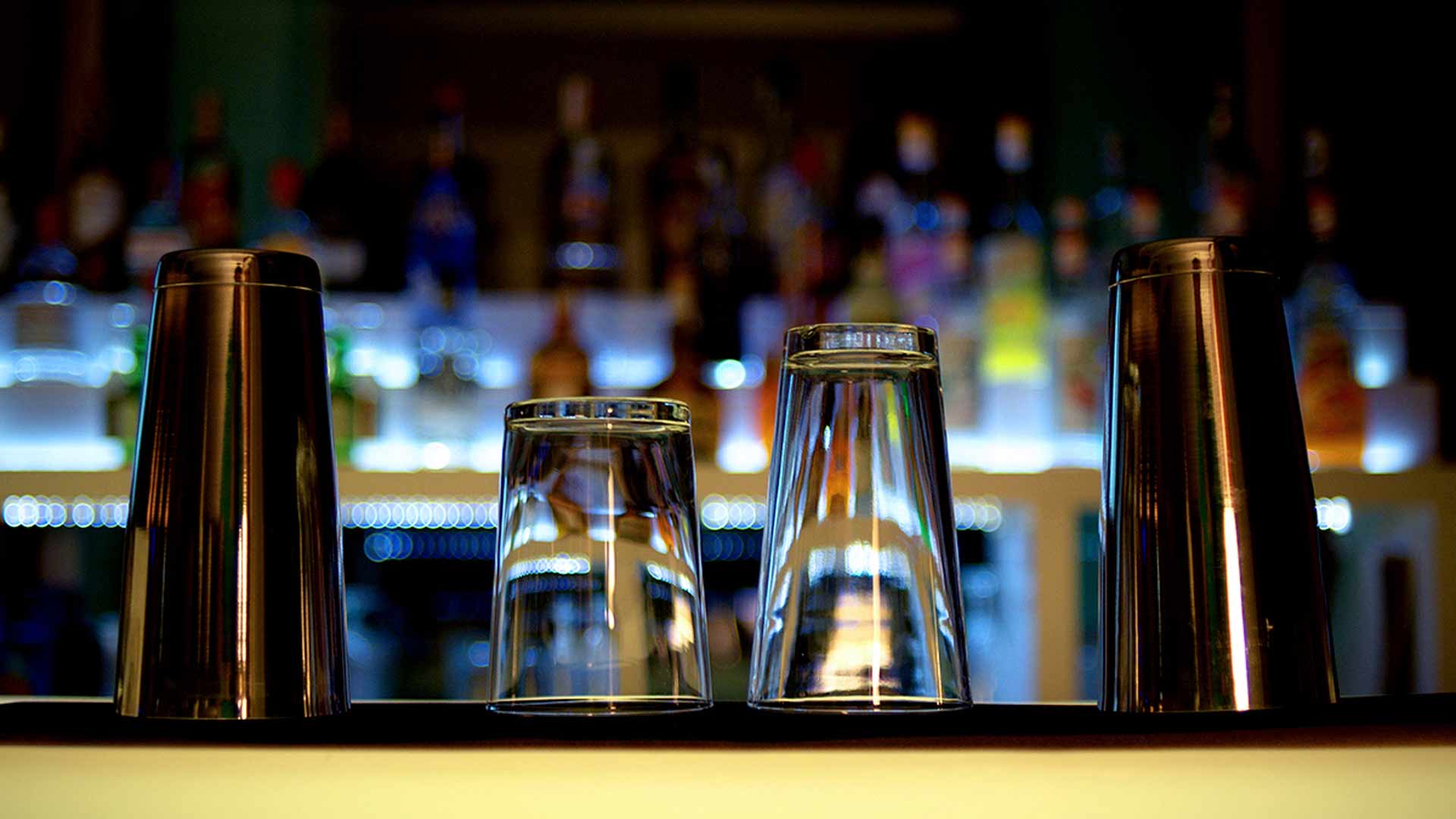 Luz verde a las bases de la ley del alcohol para acabar con el botellón