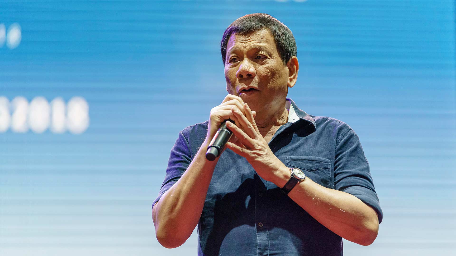 Duterte prohíbe de manera definitiva a los filipinos trabajar en Kuwait