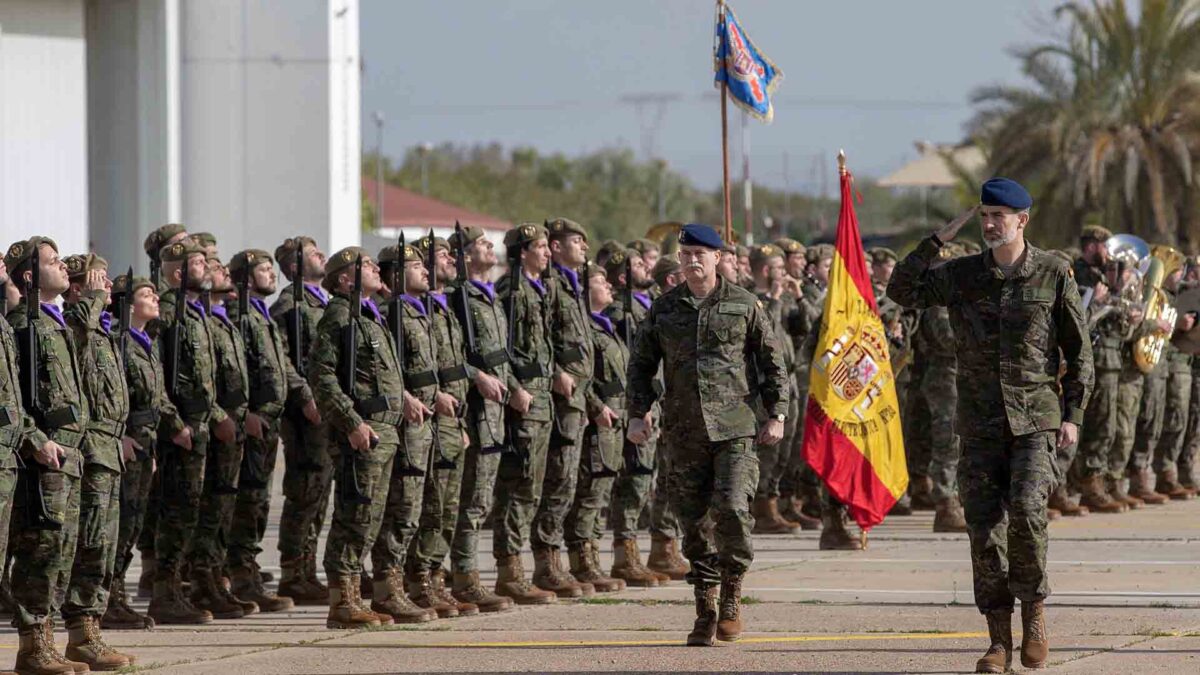 El Defensor del Pueblo estudia la eficacia del protocolo contra el acoso sexual en el Ejército