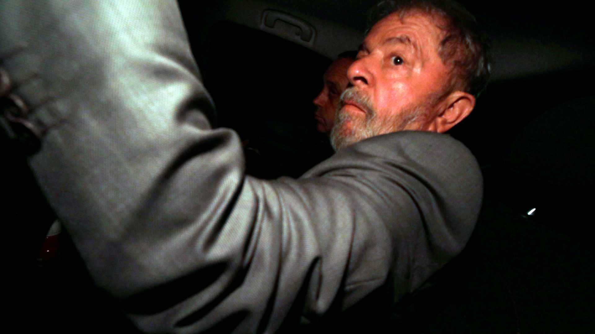 El Supremo de Brasil autoriza la entrada en prisión del expresidente Lula
