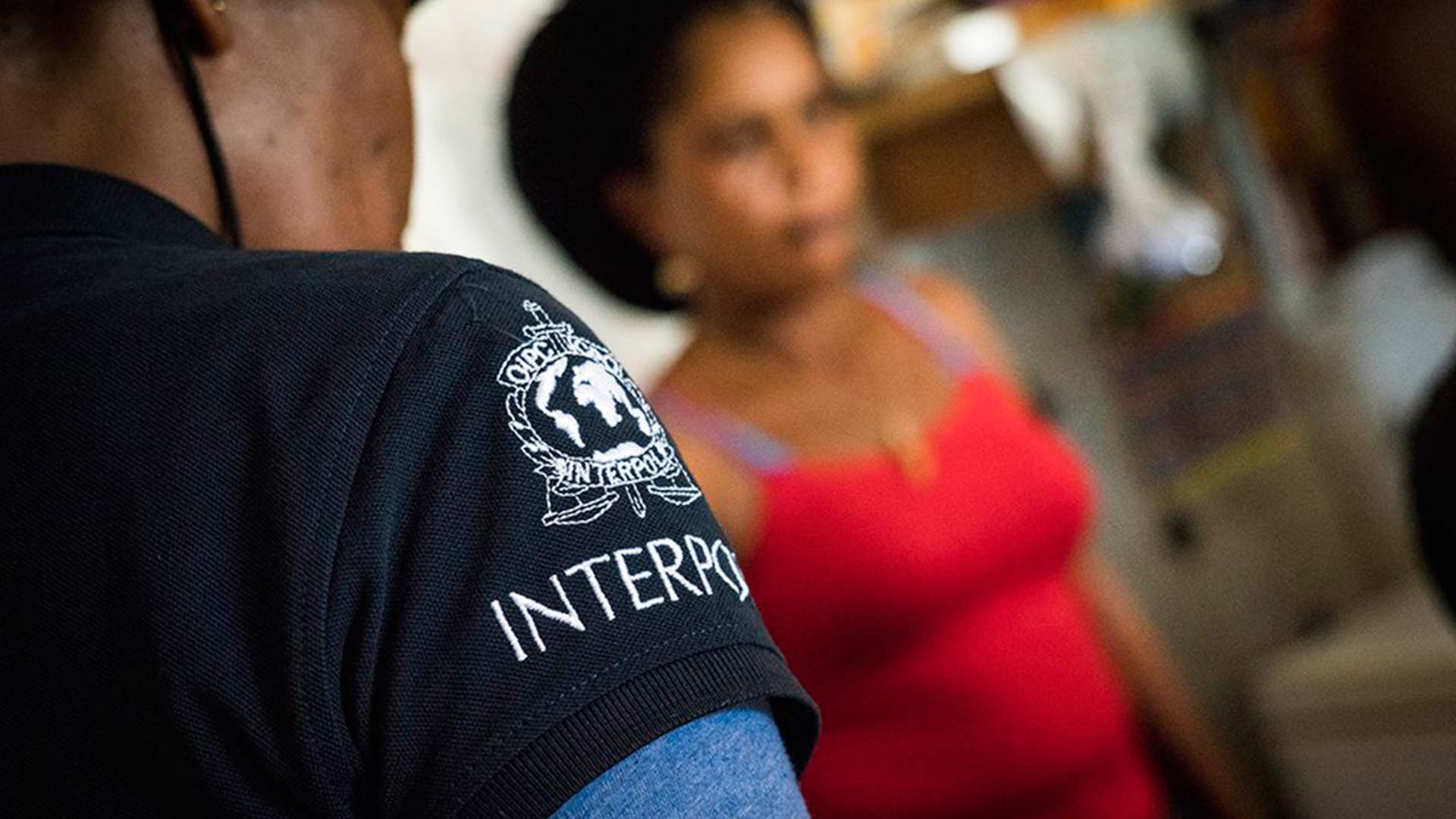 Interpol rescata a 350 víctimas de explotación sexual y trabajos forzados en Sudamérica