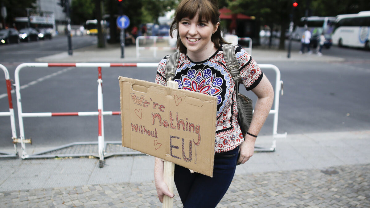 Amnistía Internacional denuncia que la ley del Brexit pone en peligro los derechos de los jóvenes británicos