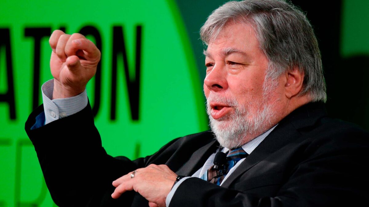 ¿Por qué ha borrado su Facebook el cofundador de Apple Steve Wozniak?