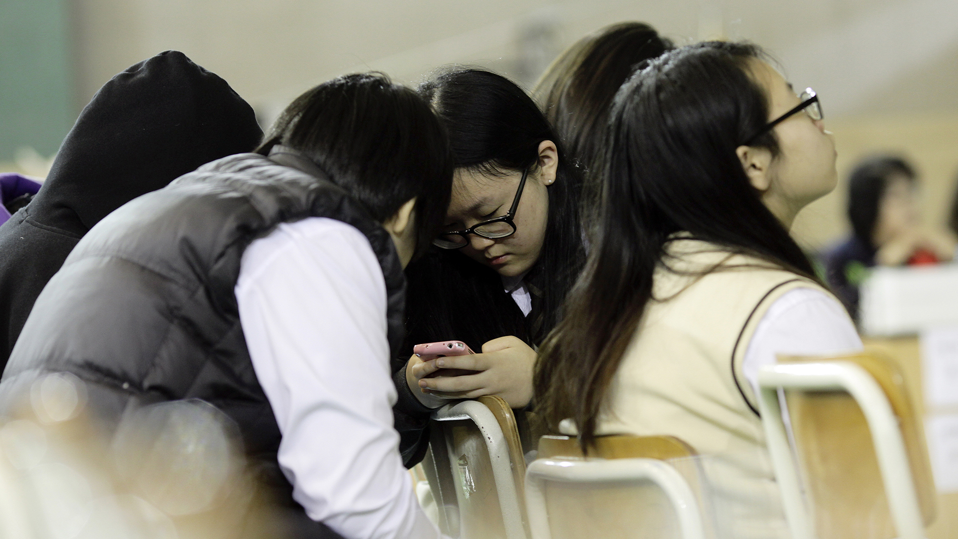 Samsung lanza un móvil sin acceso a datos para estudiantes en periodo de exámenes