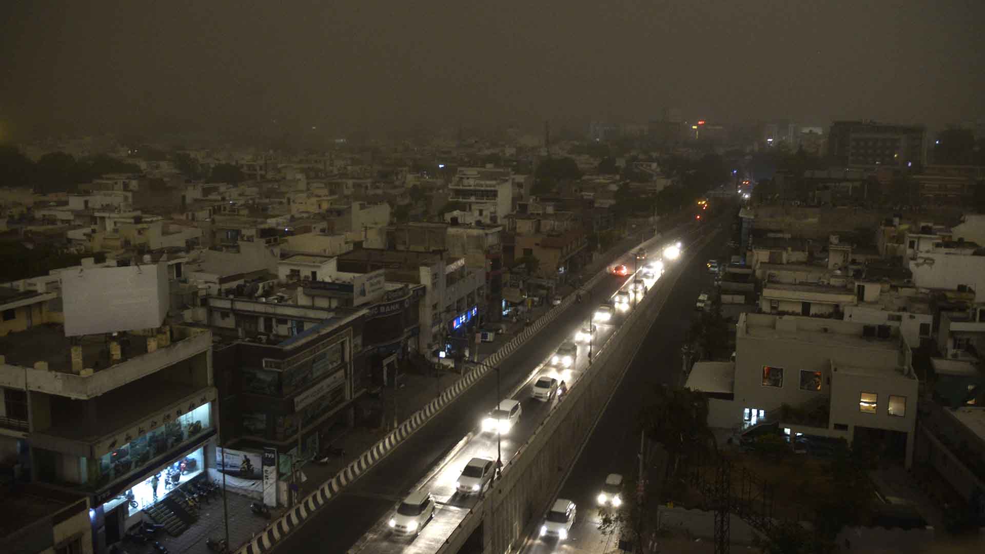 Al menos 61 muertos por las tormentas premonzónicas en India en un día