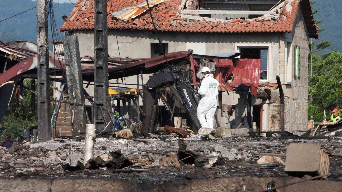 Ultimátum a Tui para derribar la pirotecnia del dueño del almacén que explotó