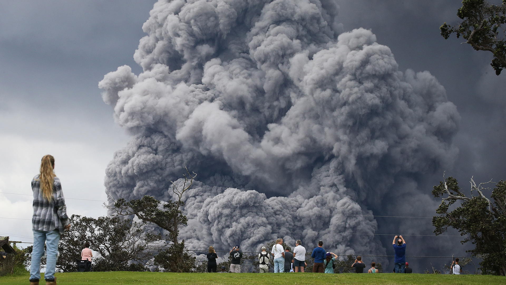EEUU eleva a alerta roja el nivel de erupción del volcán de Hawái