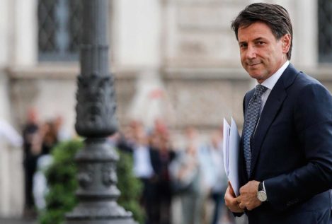 El jurista sin experiencia política Giuseppe Conte, nuevo primer ministro de Italia