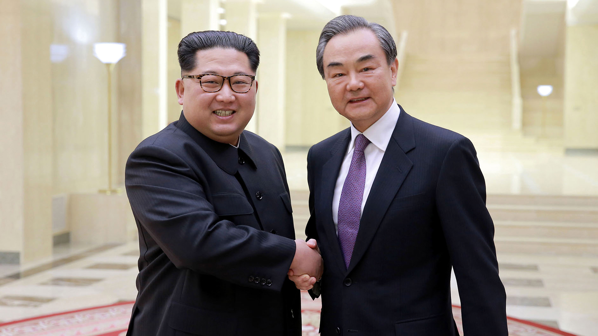 Kim Jong-un se reúne con el canciller chino tras la cumbre intercoreana