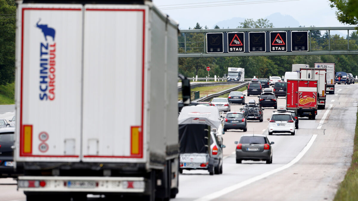 La DGT propone rebajar la tasa de alcohol permitida para los conductores profesionales