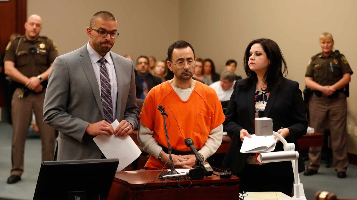 La Universidad de Michigan acuerda pagar 500 millones de dólares a las víctimas del acoso de Larry Nassar