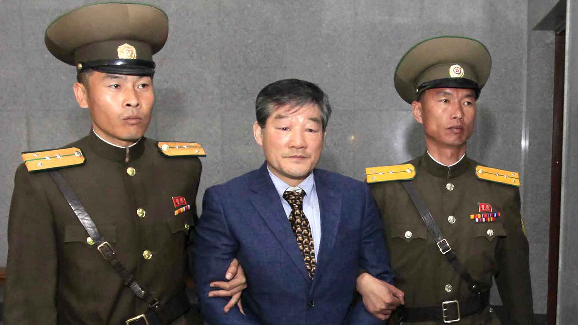 Liberan a los tres estadounidenses detenidos en Corea del Norte antes del encuentro entre Trump y Kim Jong-un