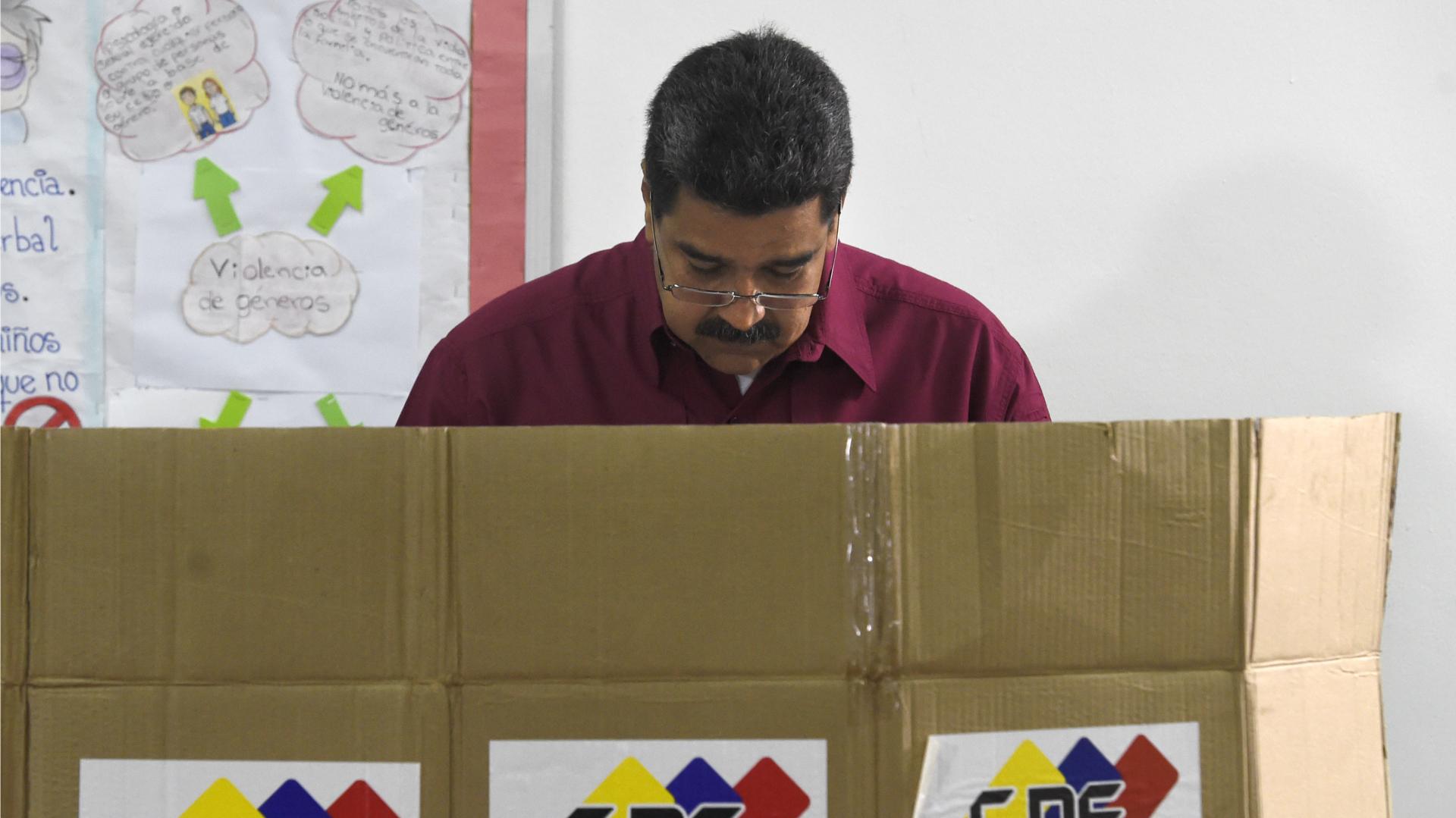 Maduro advierte de que hará respetar los resultados de las elecciones