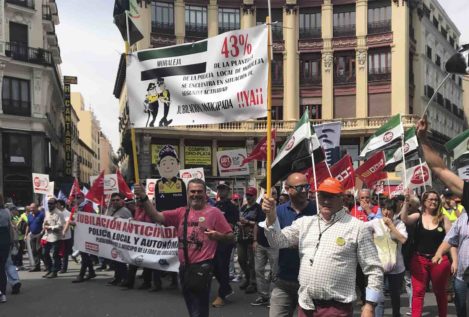 Miles de policías municipales reclaman en Madrid la jubilación anticipada