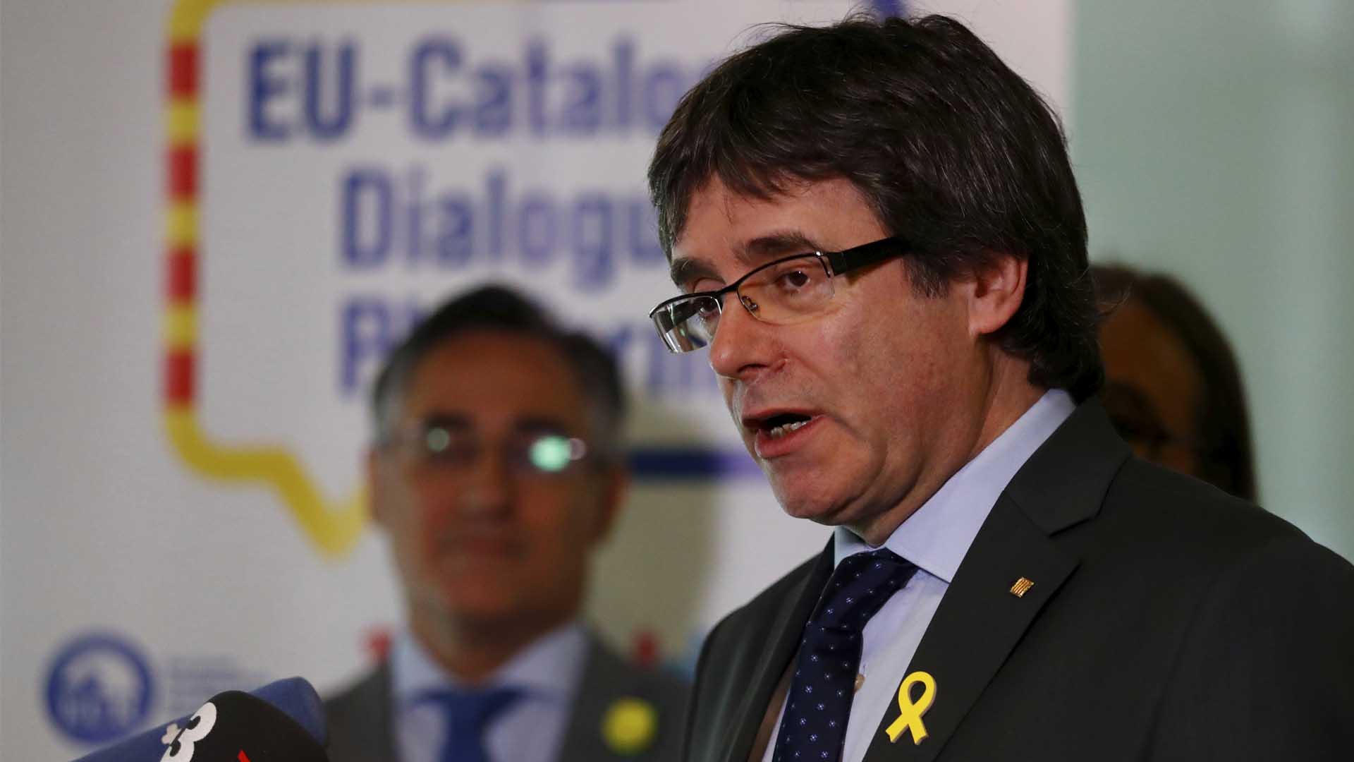 Puigdemont pide a la justicia alemana revocar su orden de detención