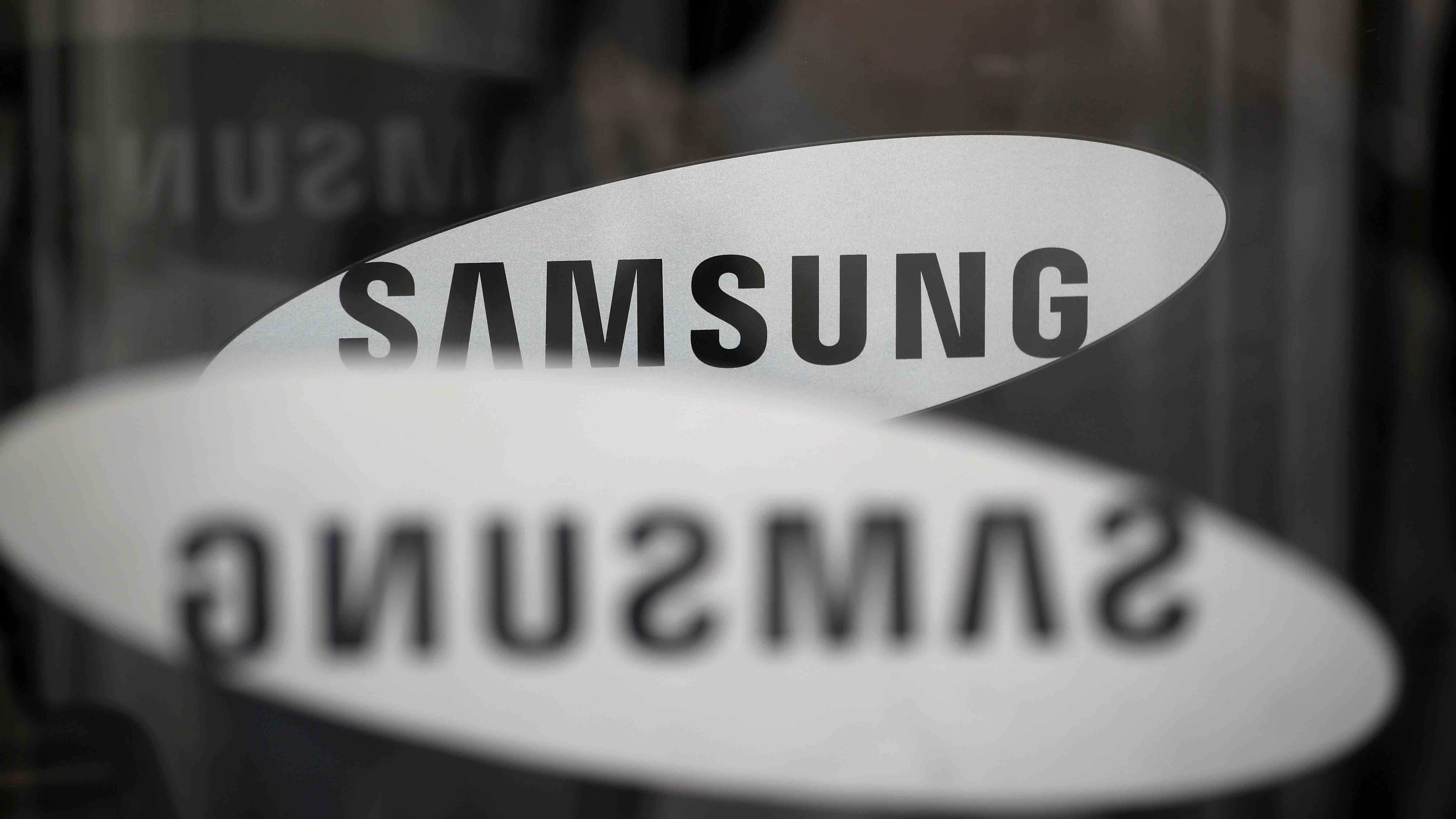 Samsung, condenada a pagar a Apple 533 millones de dólares por patentes
