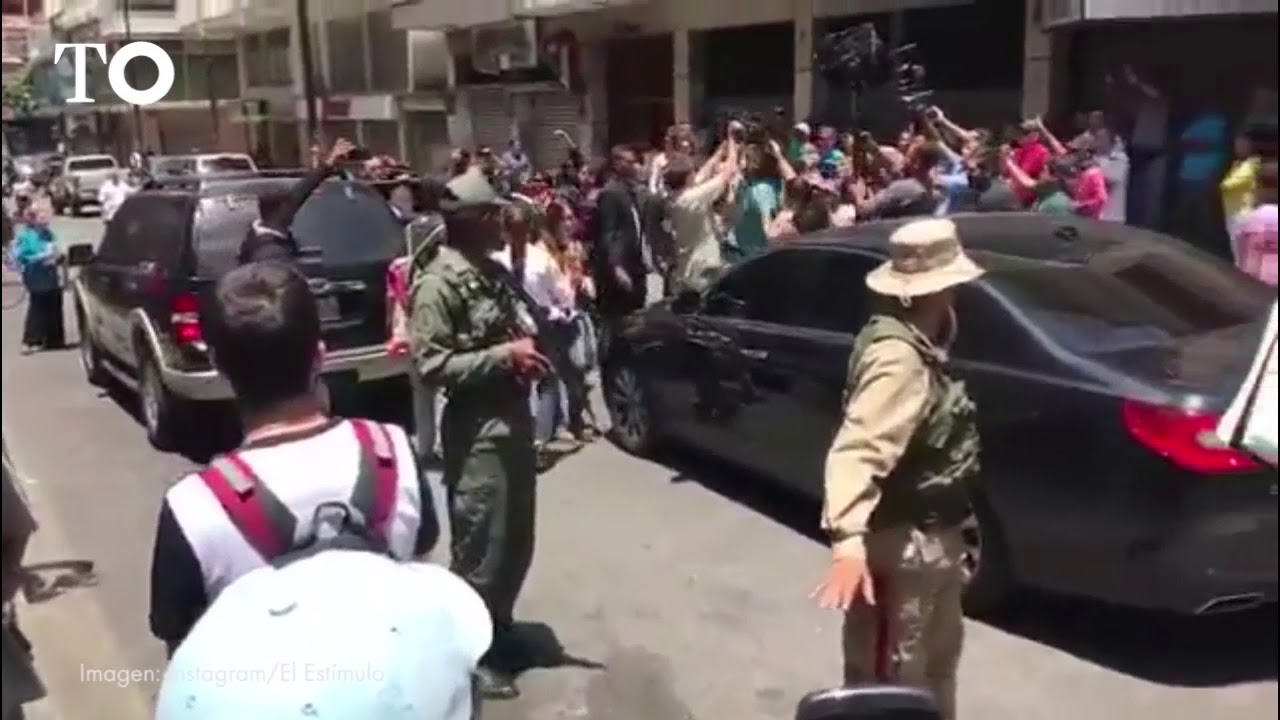 Zapatero, abucheado en Venezuela durante las elecciones