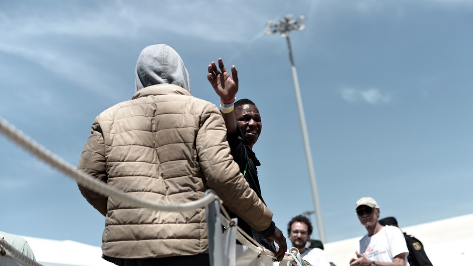144 de los migrantes rescatados por el Aquarius han sido trasladados a centros hospitalarios en Valencia