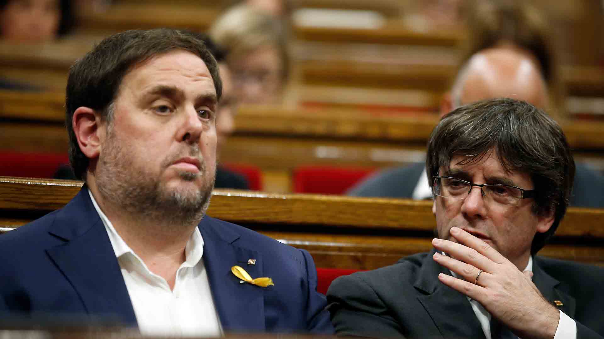 El Supremo suspende la vista de los recursos de procesamiento de Junqueras y Puigdemont