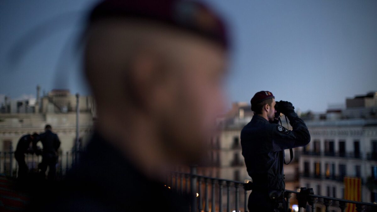 Los Mossos buscan a un menor de 14 años desaparecido en Barcelona