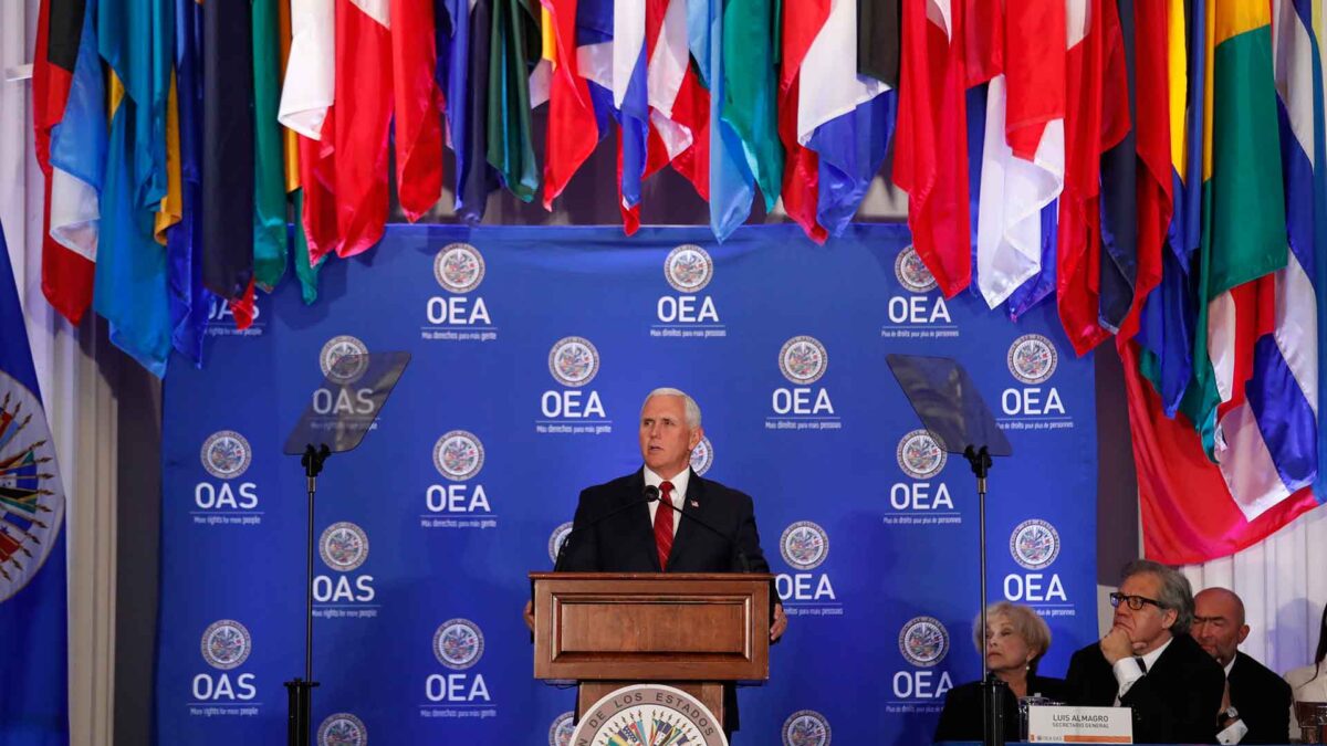 Siete países, entre ellos Estados Unidos, plantean la suspensión de Venezuela de la OEA