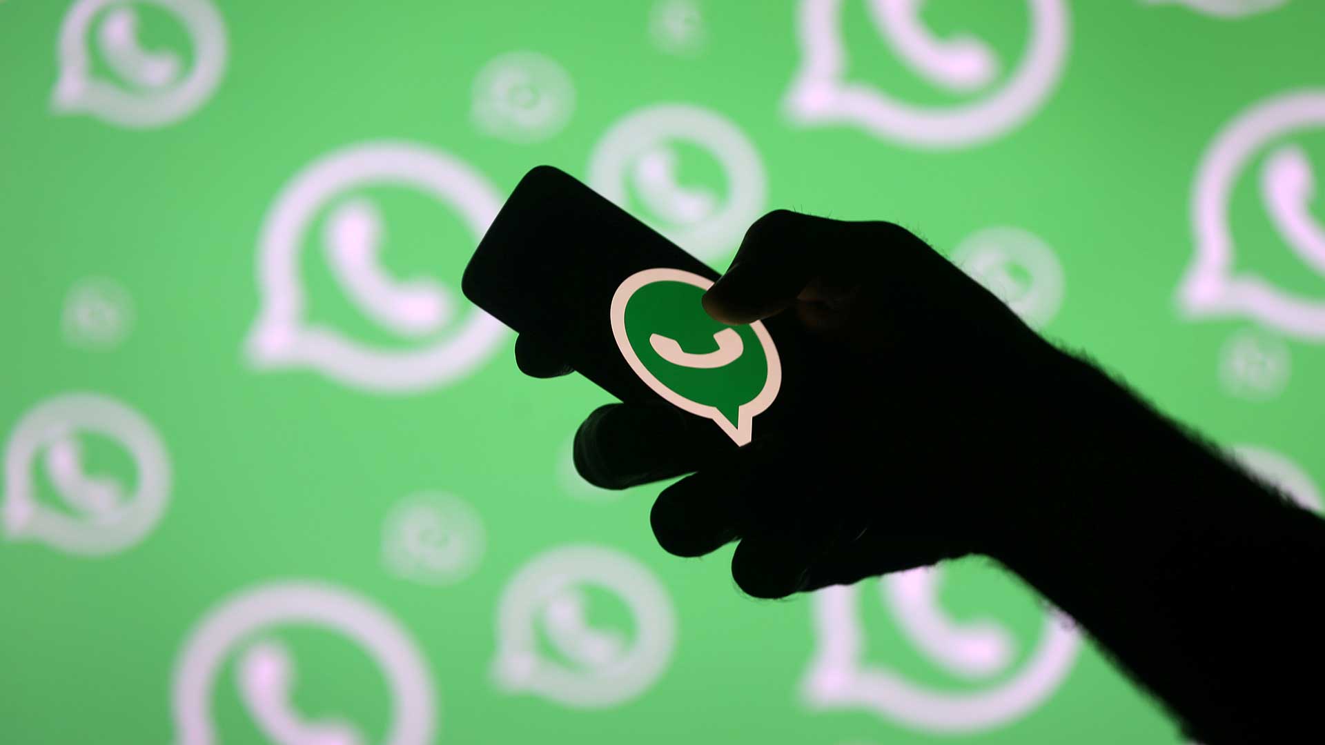 WhatsApp ya permite a sus usuarios hacer videollamadas grupales