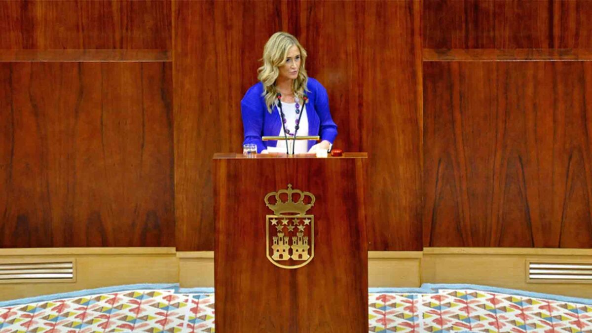 Cifuentes insiste ante la juez que hizo el máster de la URJC